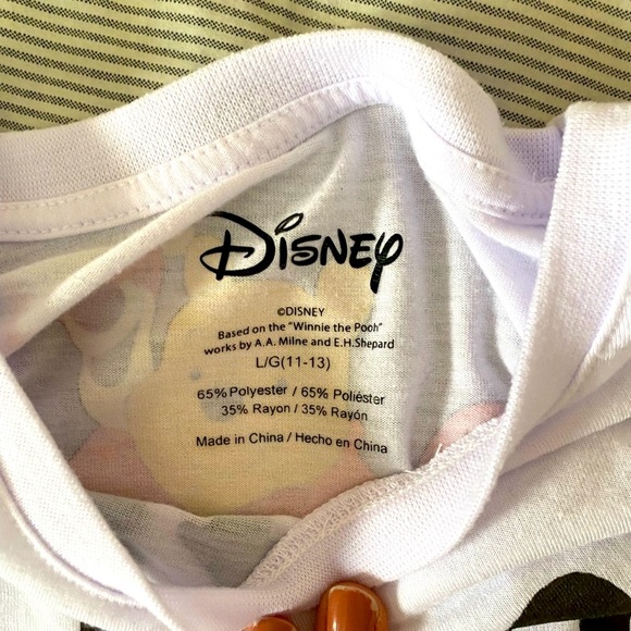 Disney - Picture 3 of 3